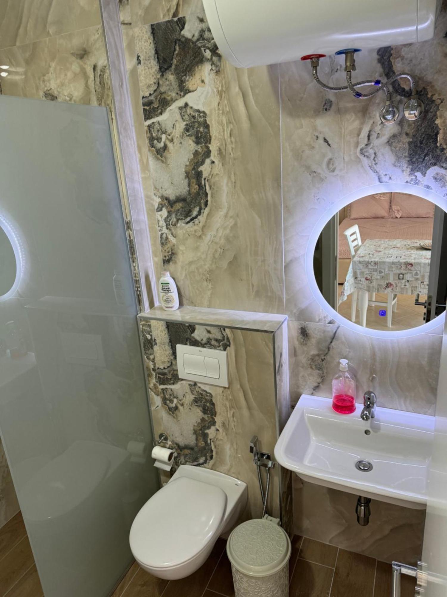 Ionian Eye Studios Sarandë Buitenkant foto
